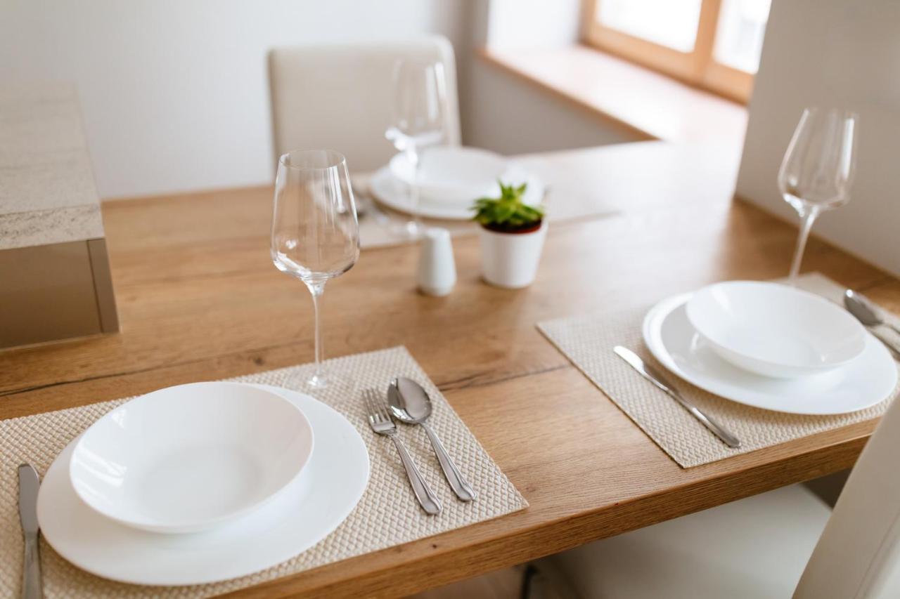 New Exclusive 2 Bedroom Apartment In Oldriga Exteriör bild