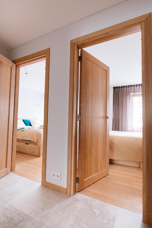 New Exclusive 2 Bedroom Apartment In Oldriga Exteriör bild